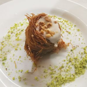 Baklawa Almendra con chocolate blanco